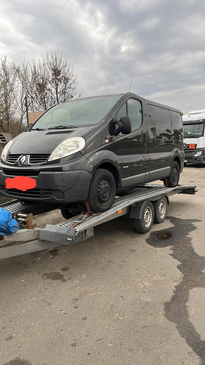Перевезення авто лафетом по Україні